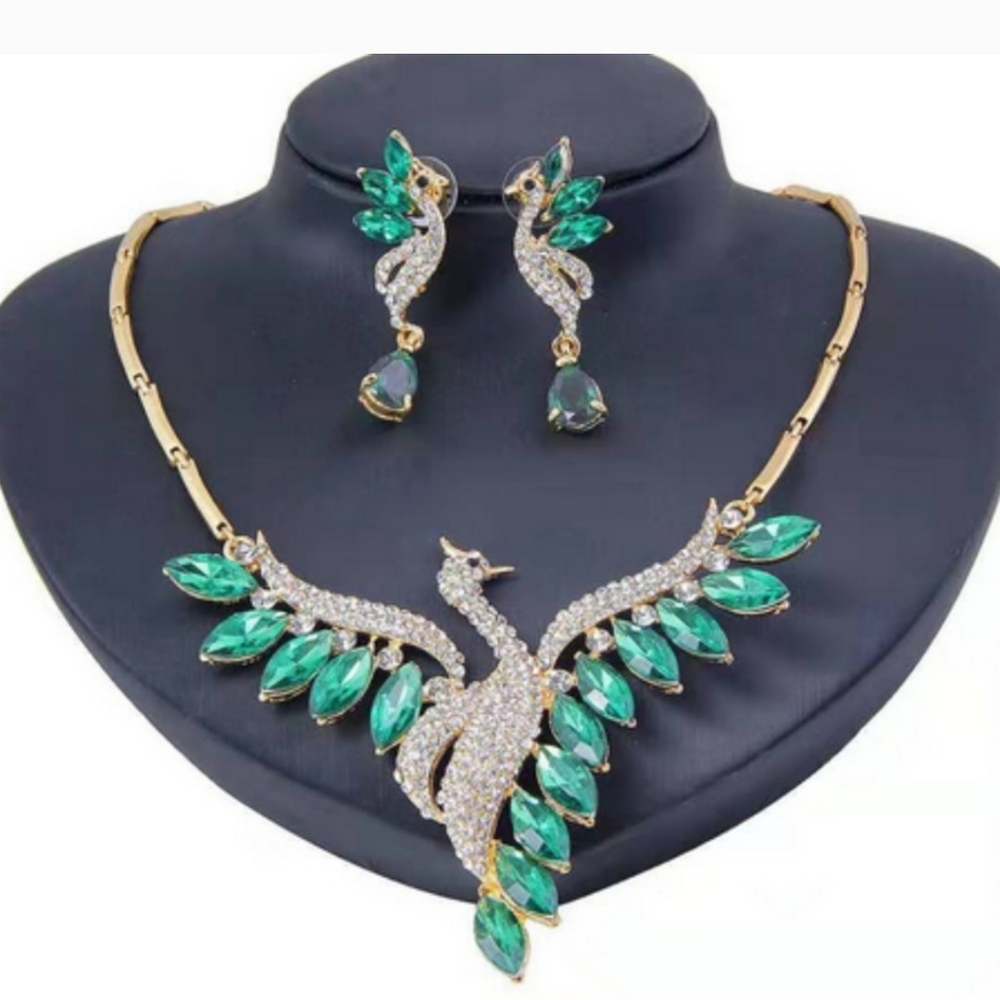Women fashion jewelry set zircon